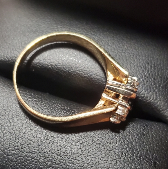 ***SOLD*** 14K Yellow Gold Sapphire Diamond Ring - Picture 8 of 14